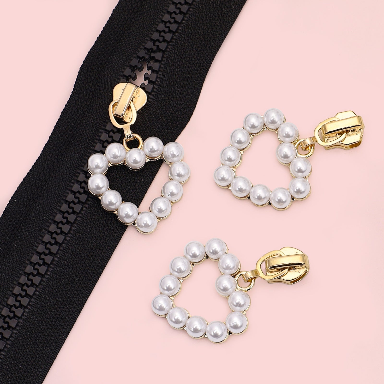 5# Pearl Heart Zipper Pull (Lockable Slider) - Resin Pearl Heart
