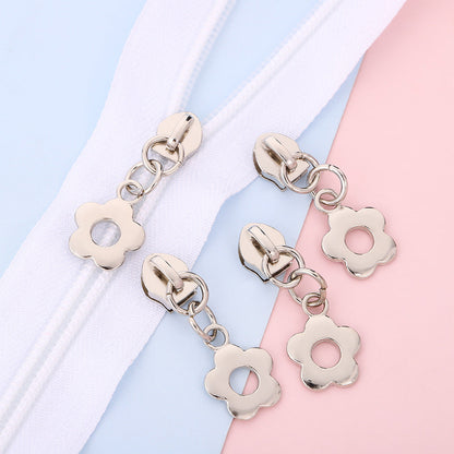 5# Flower Zipper Pull
