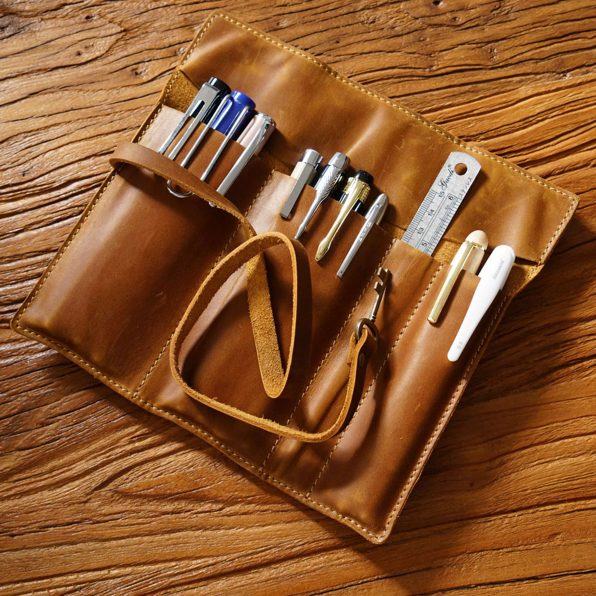 Crazy Horse Leather Rollup Pen Curtain Case