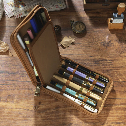 Crazy Horse Leather 12-Slot Zip Pen Organizer