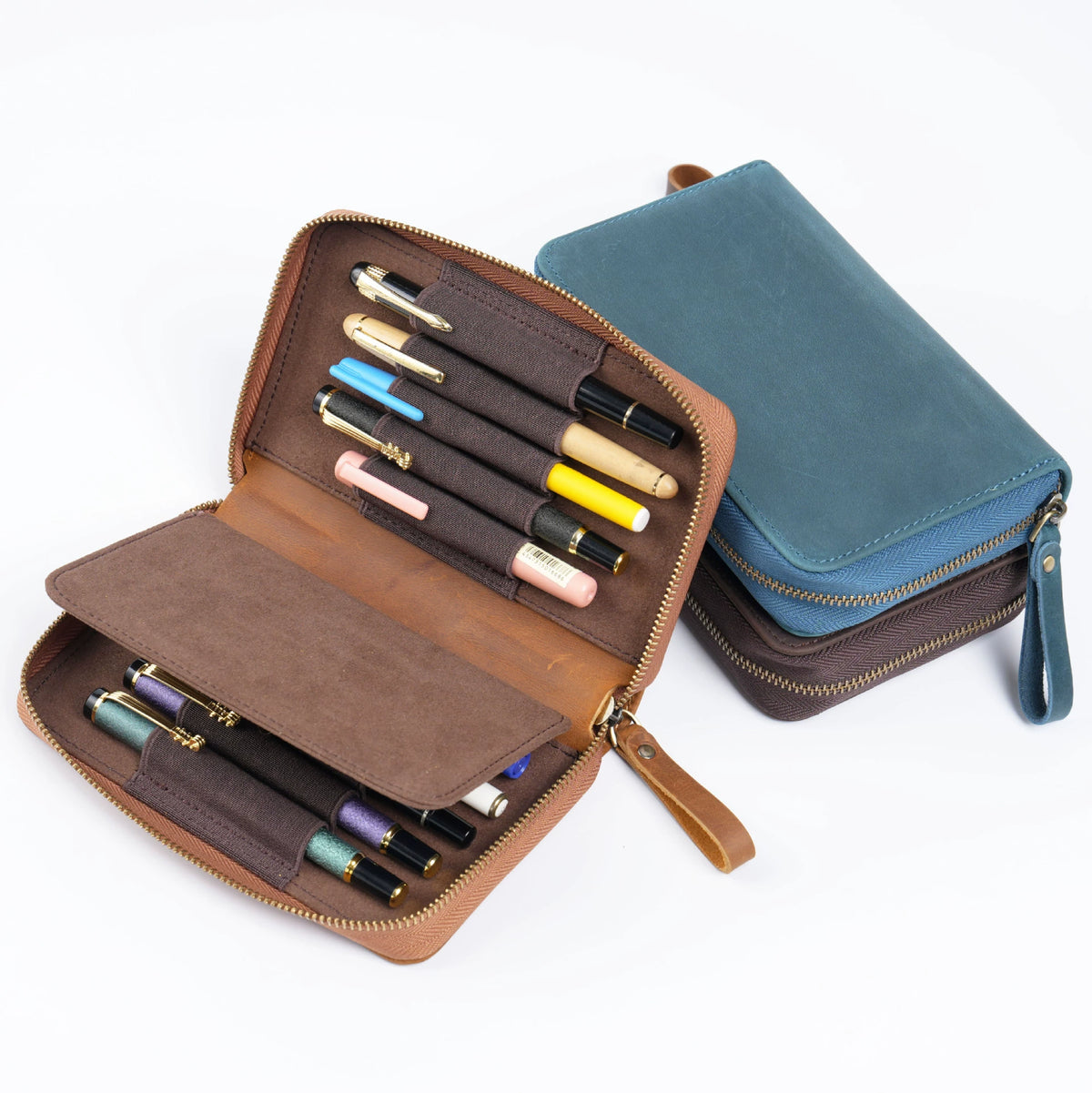 Crazy Horse Leather 10-Slot Zip Pen Organizer