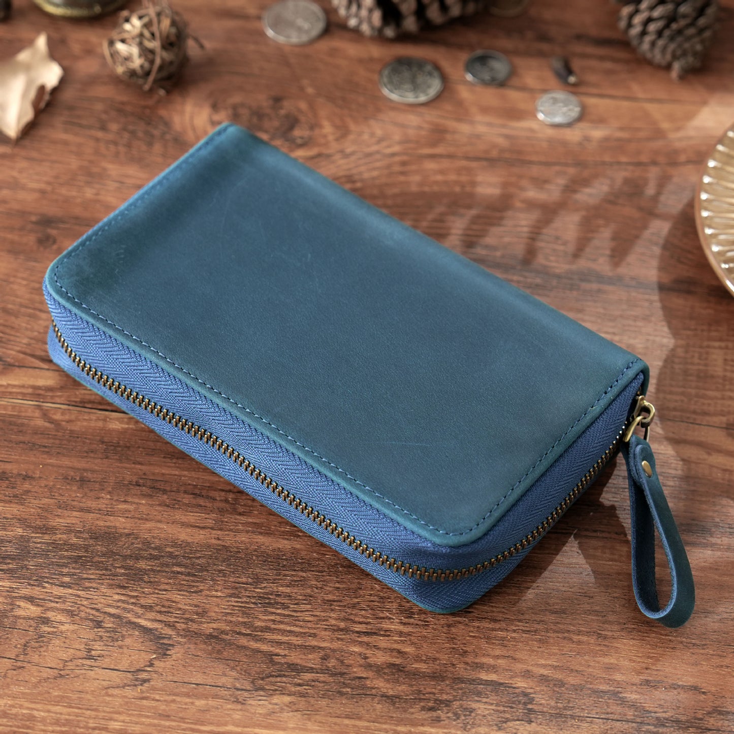 Crazy Horse Leather 10-Slot Zip Pen Organizer